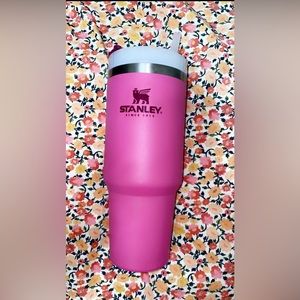 Stanley 30 oz tumbler Azalea